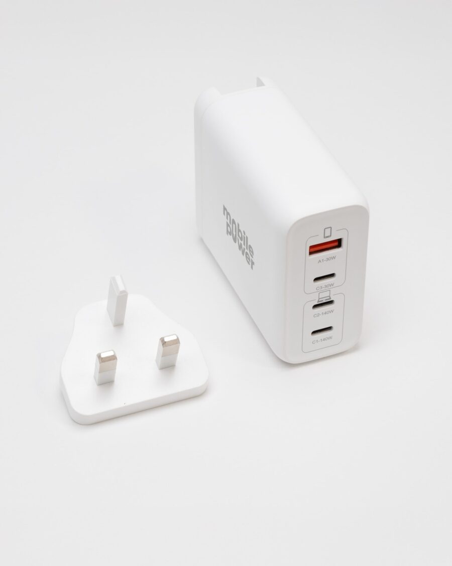 140W One Plug Adapter - Image 3